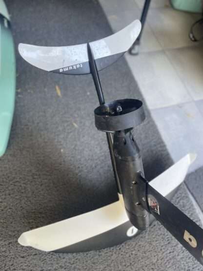 EFOIL TAKUMA CARVER BOARD V2 (surf électrique) – Image 4